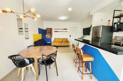Apartamento mobiliado em rua tranquila à venda na praia do itaguá