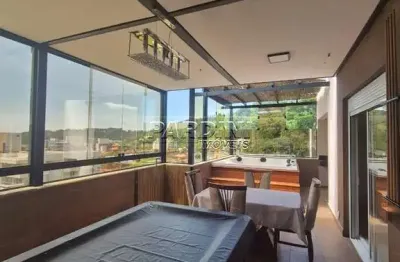 Ótima  cobertura com vista para o mar, 3 dormitórios e varanda gourmet, na praia das Toninhas em Ubatuba!