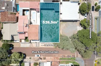 Terreno à venda na Rua Alba Guimarães, 58, Zona 07, Maringá
