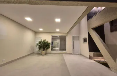 Casa com 137.99 m² e 3 suítes à venda no bom jardim - maringá