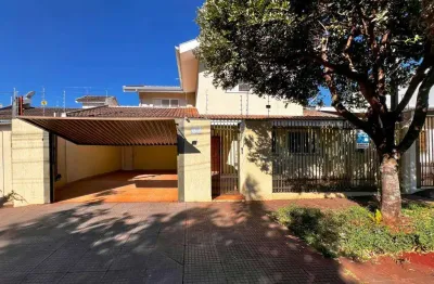 Sobrado com 310.71 m² e 5 quartos à venda no residencial moreschi - maringá