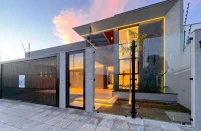 Casa à venda em maringá, jardim itália ii, com 3 suítes, com 221.97 m²