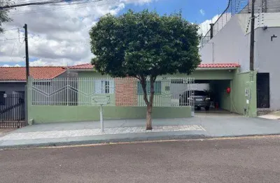 Casa à venda em maringá, loteamento batel, com 2 quartos, com 130.4 m²