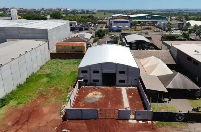 Barracão / Galpão / Depósito para alugar na Rua Olímpico, 1349, Jardim Aurora, Maringá