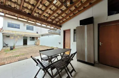 Casa para alugar em Maringá, Loteamento Madrid, com 3 quartos, com 138 m²