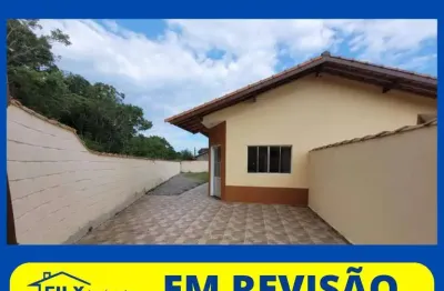 Casa para Venda em Itanhaém, Nossa Senhora do Sion, 2 dormitórios, 1 suíte, 1 banheiro, 2 vagas