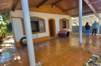 Casa para venda em praia grande, maracanã, 3 dormitórios, 1 suíte, 1 banheiro, 3 vagas