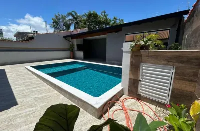 Casa para venda em itanhaém, satélite, 3 dormitórios, 2 suítes, 1 banheiro, 4 vagas