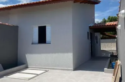 Casa para Venda em Itanhaém, Tupy, 2 dormitórios, 1 suíte, 1 banheiro, 2 vagas