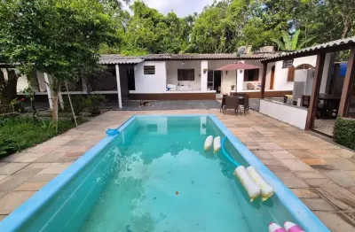 Casa para Venda em Itanhaém, Coronel, 5 dormitórios, 1 suíte, 4 banheiros, 6 vagas