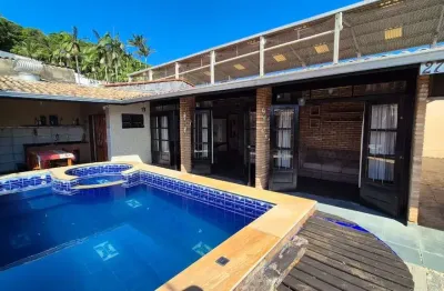 Casa para Venda em Itanhaém, Praia dos Sonhos, 3 dormitórios, 1 suíte, 1 banheiro, 3 vagas