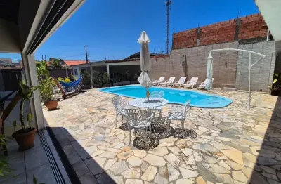 Casa para Venda em Itanhaém, Guacyra, 6 dormitórios, 2 suítes, 3 banheiros, 6 vagas