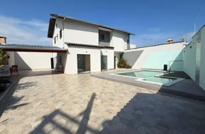 Casa Sobreposta para Venda em Itanhaém, Suarão, 3 dormitórios, 1 suíte, 1 banheiro, 3 vagas