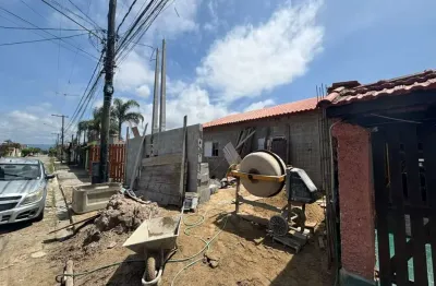 Casa para Venda em Itanhaém, Nova Itanhaém, 2 dormitórios, 1 suíte, 1 banheiro, 2 vagas