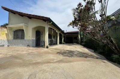Casa para venda em itanhaém, jardim das palmeiras, 2 dormitórios, 1 suíte, 2 banheiros, 6 vagas