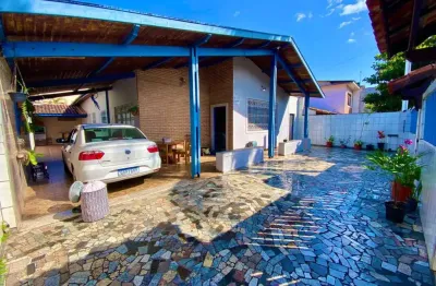 Casa para venda em itanhaém, suarão, 3 dormitórios, 1 suíte, 3 banheiros, 4 vagas