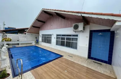 Casa para venda em itanhaém, suarão, 3 dormitórios, 1 suíte, 1 banheiro, 5 vagas