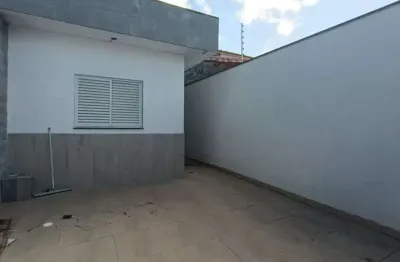 Casa para venda em itanhaém, tupy, 3 dormitórios, 1 suíte, 1 banheiro, 2 vagas