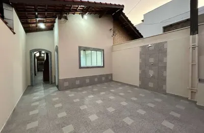 Casa para venda em mongaguá, vera cruz, 3 dormitórios, 1 suíte, 1 banheiro, 2 vagas