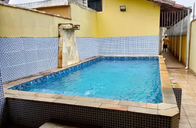 Casa para Venda em Itanhaém, Bopiranga, 2 dormitórios, 1 suíte, 1 banheiro, 2 vagas