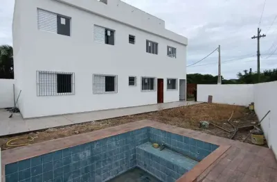 Casa para Venda em Itanhaém, Jardim Umuarama, 2 dormitórios, 1 banheiro, 2 vagas