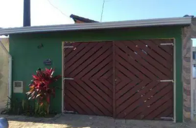 Casa para venda em itanhaém, jequitibá, 2 dormitórios, 1 suíte, 1 banheiro, 2 vagas