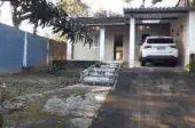 Casa para venda em itanhaém, umuarama, 3 dormitórios, 2 banheiros, 6 vagas