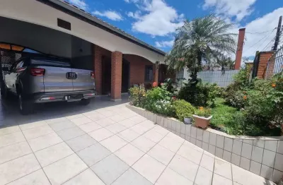 Casa para venda em peruíbe, arpoador, 3 dormitórios, 2 suítes, 3 banheiros, 4 vagas