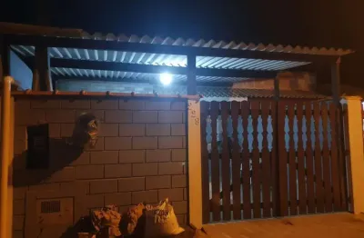 Casa para Venda em Itanhaém, América, 2 dormitórios, 1 banheiro, 1 vaga