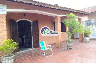 Casa para venda em itanhaém, regina, 4 dormitórios, 4 suítes, 1 banheiro, 5 vagas
