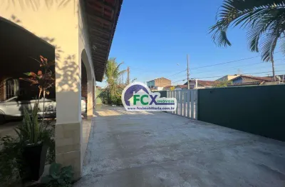 Casa para venda em itanhaém, loty, 3 dormitórios, 1 suíte, 2 banheiros, 6 vagas