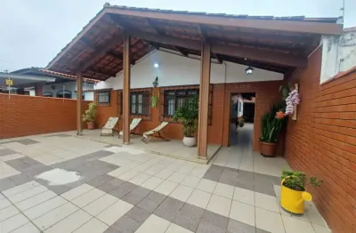 Casa para venda em itanhaém, suarão, 2 dormitórios, 1 suíte, 3 banheiros, 3 vagas