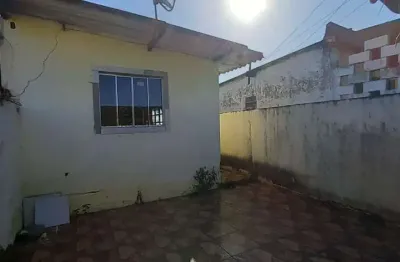 Casa para venda em itanhaém, umuarama, 1 dormitório, 1 banheiro, 1 vaga