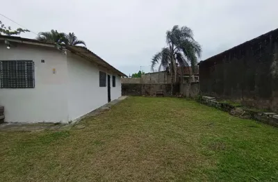 Casa para Venda em Itanhaém, Jardim Oásis, 1 dormitório, 1 banheiro, 4 vagas