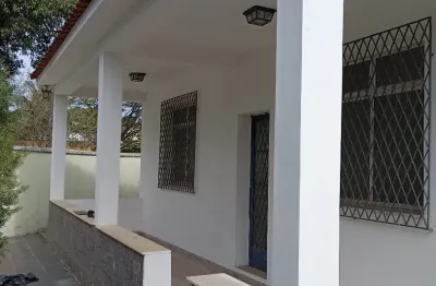 Casa bem ampla. pedra de guaratiba 3 qtos, quintal, garagem, luxo