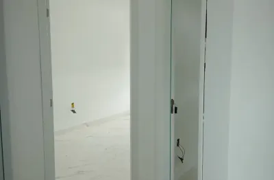 Lindo apto primeira locação na estrada da pedra perto da caixa economica
