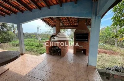Chácara em alambari (tijuco preto) – 5 quartos, 3 suítes, 540 m² de área construída