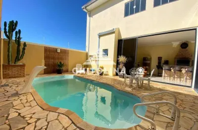 Sobrado à venda, 4 quartos, 2 suítes, 4 vagas, jardim colombo - itapetininga/sp