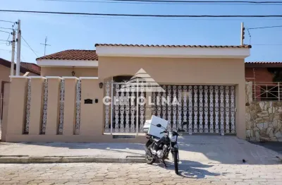 Sala comercial em ótima localização!! medindo aproximadamente 20m² com um banheiro coletivo. ***agua, luz e iptu incluso no aluguel*** agende uma v