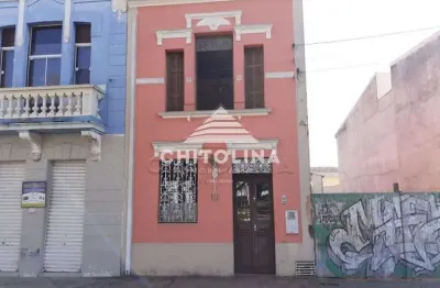 Sobrado com 3 dormitórios para alugar, 1 m² por r$ 4.000,00/mês - centro - itapetininga/sp