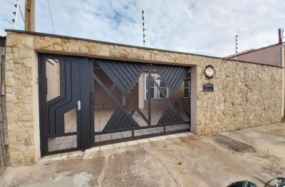 Casa à venda, 3 quartos, 1 suíte, 3 vagas, parque da lagoa - itapetininga/sp
