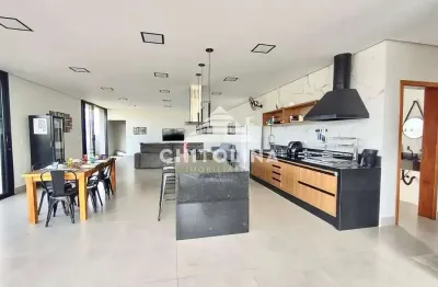 Casa à venda, 3 quartos, 1 suíte, 4 vagas, centro - itaí/sp