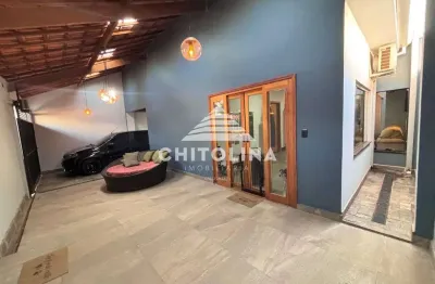 Casa com 3 dormitórios à venda, 250 m² por r$ 850.000 - jardim bela vista - itapetininga/sp