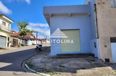 Salão comercial em ótima localização!! - com aproximadamente 130m² e 2 banheiros. agende uma visita e confira os detalhes.