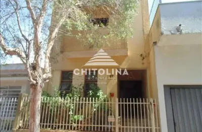 Sobrado residencial à venda, centro, itapetininga - so0066.