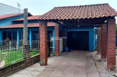 Casa com 3 quartos à venda na julio renner, 3055, santa rita, montenegro, 220 m2 por r$ 770.000