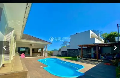 Casa com 5 quartos à venda na albano coelho de souza, 240, são joão, montenegro, 338 m2 por r$ 1.600.000