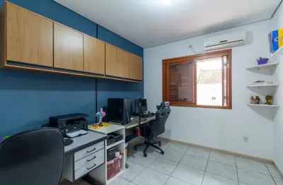 Linda casa no parque da matriz com excelente localização