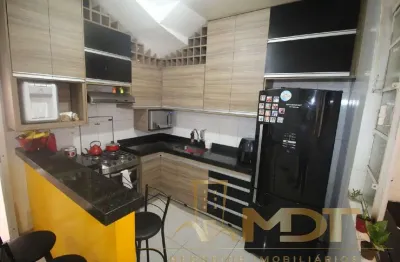 Casa com 3 quartos à venda na Santa Branca, Belo Horizonte  por R$ 550.000