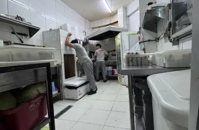 Ponto comercial com 2 salas à venda na Urca, Rio de Janeiro 